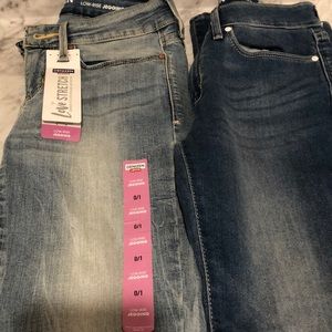 Levi’s Denizen Low Rise Jeggings 0/1 (W25)